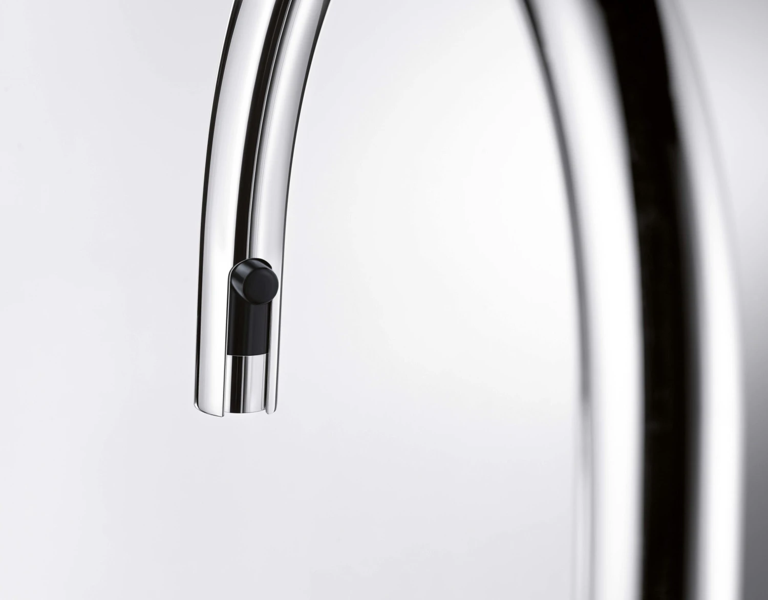 Blanco CARENA-S Vario Küchenarmatur 521360 SILGRANIT-Look Alumetallic/chrom 7 Blanco CARENA-S Vario Küchenarmatur 521360 SILGRANIT-Look Alumetallic/chrom – Bild 7