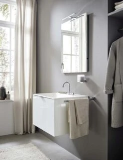 Emco LED-Lichtspiegel 449600008 790 X 590 Mm, Mit Sensor-Schalter -VIEGA Verkäufe Emco LED Lichtspiegel 449600008 790 x 590 mm mit Sensor Schalter 1