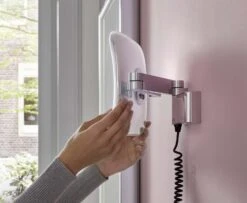 Emco Evo LED-Rasier-/Kosmetikspiegel 109513353 Schwarz, Vergrößerung 5-fach, 209 Mm, Eckig, Stecker, Lightsystem -VIEGA Verkäufe Emco evo LED Rasier Kosmetikspiegel 109513353 schwarz Vergroesserung 5 fach 209 mm eckig Stecker lightsystem 6