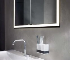 Emco Prime Aufputz-Lichtspiegelschrank 949713362 800x700mm, Mit Lichtpaket, 2-türig, Schwarz/spiegel -VIEGA Verkäufe Emco prime Aufputz Lichtspiegelschrank 949713362 800x700mm mit Lichtpaket 2 tuerig schwarz spiegel 9