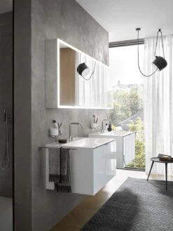 Emco Prime Aufputz-Lichtspiegelschrank 949713588 1800x700mm, 4-türig, Schwarz/spiegel -VIEGA Verkäufe Emco prime Aufputz Lichtspiegelschrank 949713588 1800x700mm 4 tuerig schwarz spiegel 3