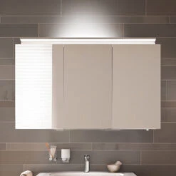 Keuco Royal L1 Spiegelschrank 13604171302 Silber-gebeizt-eloxiert, 1000x742x150mm -VIEGA Verkäufe Keuco Royal L1 Spiegelschrank 13604171302 silber gebeizt eloxiert 1000x742x150mm 3