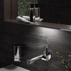 Keuco X-Line Lichtspiegel 33297113500, Anthrazit, 1200x700x105mm, Mit LED-Beleuchtung 7 Keuco X-Line Lichtspiegel 33297113500, Anthrazit, 1200x700x105mm, Mit LED-Beleuchtung -VIEGA Verkäufe Keuco X Line Lichtspiegel 33297113500 Anthrazit 1200x700x105mm mit LED Beleuchtung 2