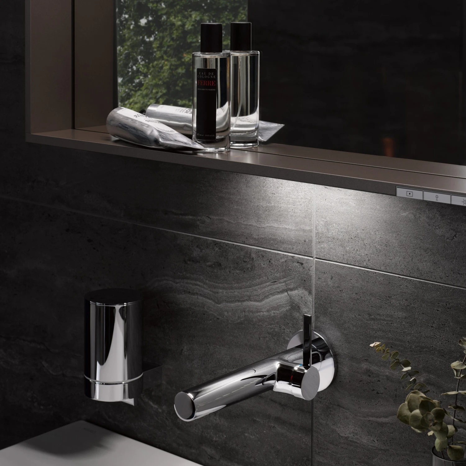 Keuco X-Line Lichtspiegel 33297113500, Anthrazit, 1200x700x105mm, Mit LED-Beleuchtung 3 Keuco X-Line Lichtspiegel 33297113500, Anthrazit, 1200x700x105mm, Mit LED-Beleuchtung – Bild 3