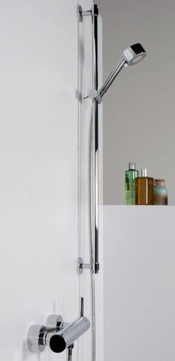 Steinberg Serie 100 Brausegarnitur 1001602 Chrom, Stange 90 Cm, Variable Befestigung -VIEGA Verkäufe Steinberg Serie 100 Brausegarnitur 1001602 chrom Stange 90 cm variable Befestigung 2