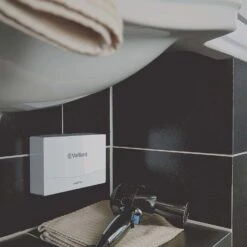 Vaillant MiniVED Mini-Elektro-Durchlauferhitzer 0010044423 MiniVED H 3/3N, 3,5 KW, Untertischgerät, Niederdruck 9 Vaillant MiniVED Mini-Elektro-Durchlauferhitzer 0010044423 MiniVED H 3/3N, 3,5 KW, Untertischgerät, Niederdruck -VIEGA Verkäufe Vaillant miniVED Mini Elektro Durchlauferhitzer 0010044423 miniVED H 3 3N 35 kW Untertischgeraet Niederdruck 3