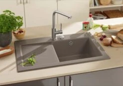 Villeroy & Boch Subway Einbauspüle 671402SL Rechts, Mit Ablaufgarnitur Und Exzenterbetätigung, Stone -VIEGA Verkäufe Villeroy and Boch Subway Einbauspuele 671402SL rechts mit Ablaufgarnitur und Exzenterbetaetigung Stone 2