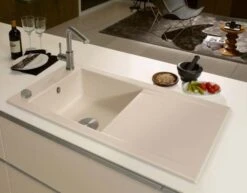 Villeroy & Boch Timeline Einbauspüle 679002FU Mit Ablaufgarnitur Und Exzenterbetätigung, Ivory 6 Villeroy & Boch Timeline Einbauspüle 679002FU Mit Ablaufgarnitur Und Exzenterbetätigung, Ivory -VIEGA Verkäufe Villeroy and Boch Timeline Einbauspuele 679002FU mit Ablaufgarnitur und Exzenterbetaetigung Ivory 2