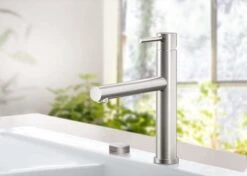 Villeroy Und Boch Küchenarmatur Como Sky 927800LC 9,4 L/min, Flexible Anschlussschläuche, Edelstahl Massiv -VIEGA Verkäufe Villeroy und Boch Kuechenarmatur Como Sky 927800LC 94 l min flexible Anschlussschlaeuche Edelstahl massiv 3