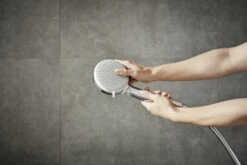 Hansgrohe Handbrause Croma 100 Vario 28535000 Chrom, Brausekopf 10 Cm -VIEGA Verkäufe hansgrohe Handbrause Croma 100 Vario 28535000 chrom Brausekopf 10 cm 2